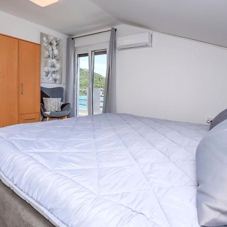 Apartment Bosiljka Rogoznica  Ngoại thất bức ảnh