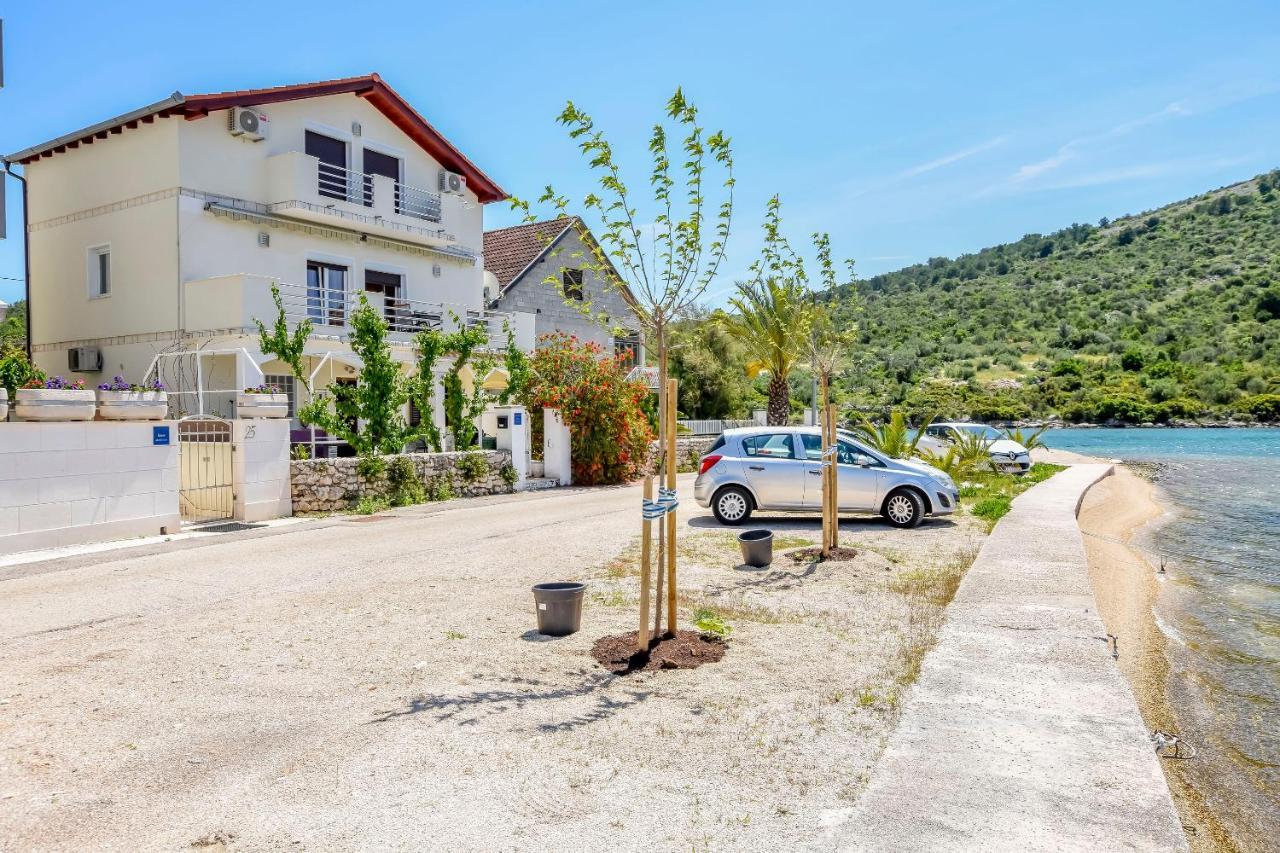 Apartment Bosiljka Rogoznica  Ngoại thất bức ảnh