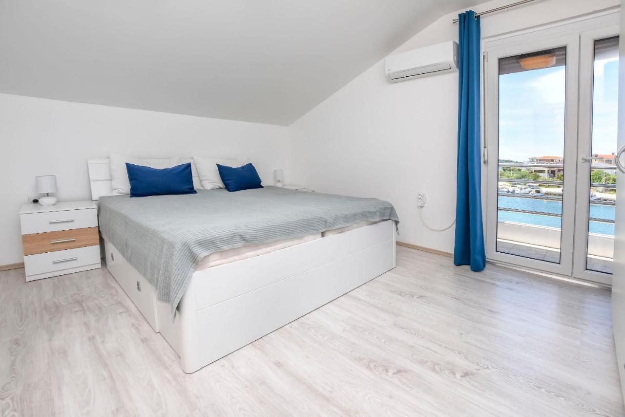 Apartment Bosiljka Rogoznica  Ngoại thất bức ảnh